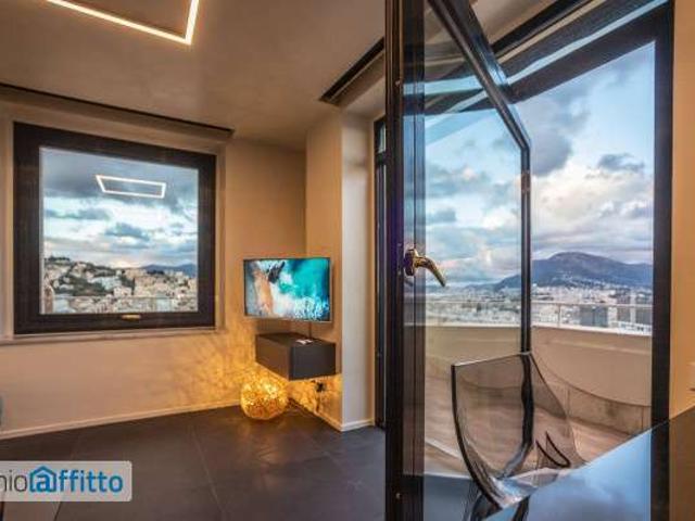 Attico arredato con terrazzo Centro centro città