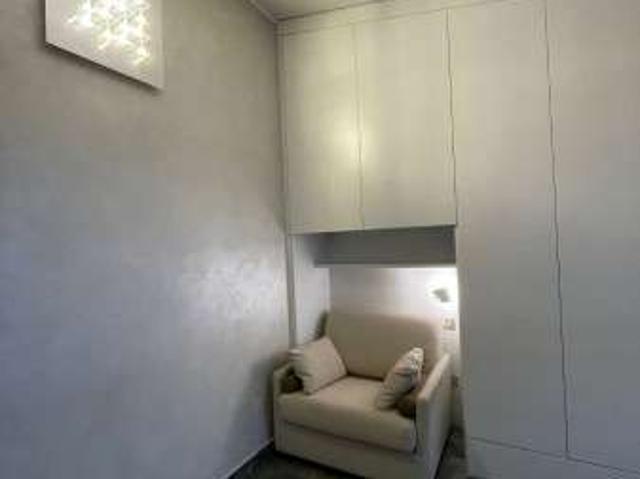 Attico arredato con terrazzo Cit turin