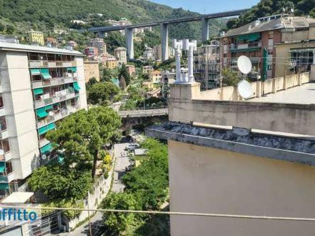 Attico arredato con terrazzo Genova