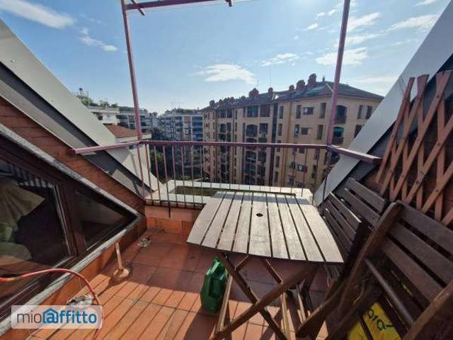 Attico arredato con terrazzo P.ta genova, romolo, solari