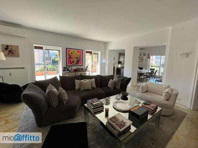 Attico arredato con terrazzo Parioli, pinciano