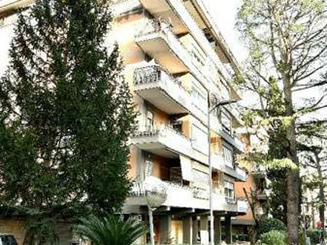 Attico arredato con terrazzo Portuense, magliana