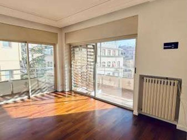 Attico arredato con terrazzo Prati, delle vittorie, borgo pio