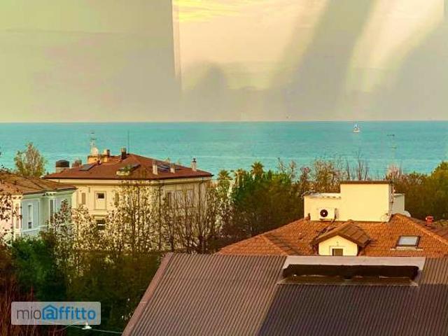 Attico arredato con terrazzo Rimini