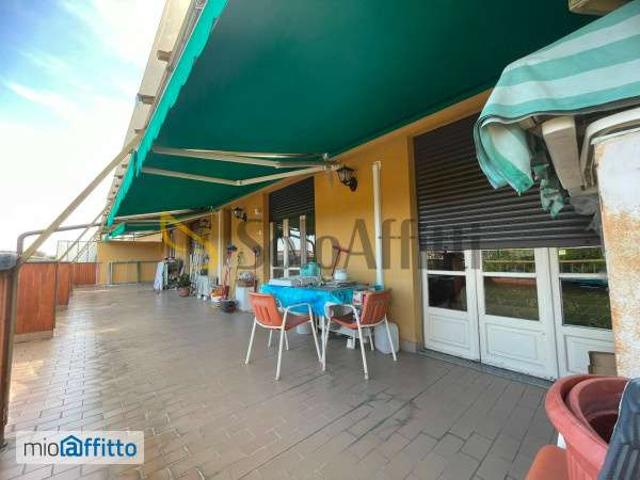 Attico arredato con terrazzo Torino