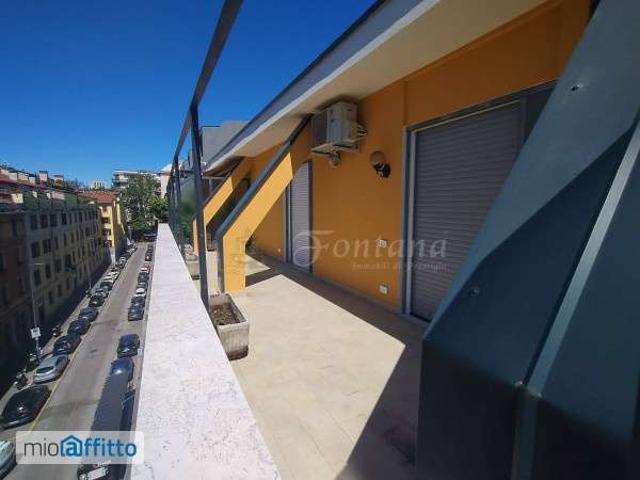 Attico arredato con terrazzo V giornate, xxii marzo, porta romana