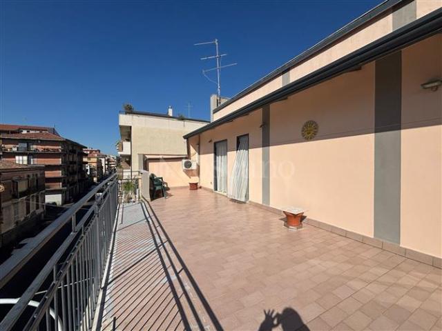 Attico di 130 mq a Rapisardi, Ballo, Cibele Catania