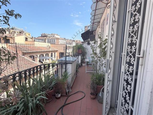 Attico di 140 mq a Centro Storico Roma