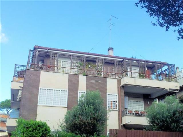 Attico di 85 mq a Acilia, Dragona, Vitinia Roma