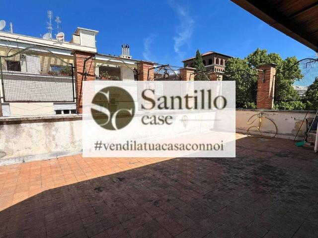 Attico di lusso di 131 mq in vendita Via di Sant'Angela Merici, 40, Roma, Lazio