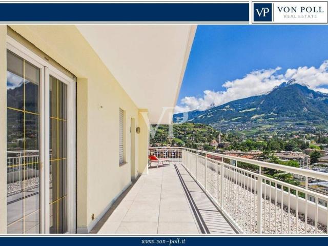 Attico di lusso di 151 mq in vendita Monte Tessa, 42, Merano, Trentino Alto Adige