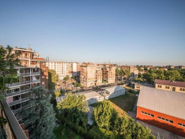 Attico di lusso in vendita Via Gian Carlo Castelbarco, 2, Milano, Lombardia