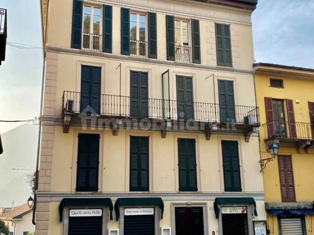 Prestigioso attico in vendita Bellagio, Italia