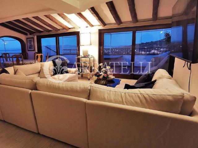 Attico di prestigio di 180 mq in affitto Monte Argentario, Toscana
