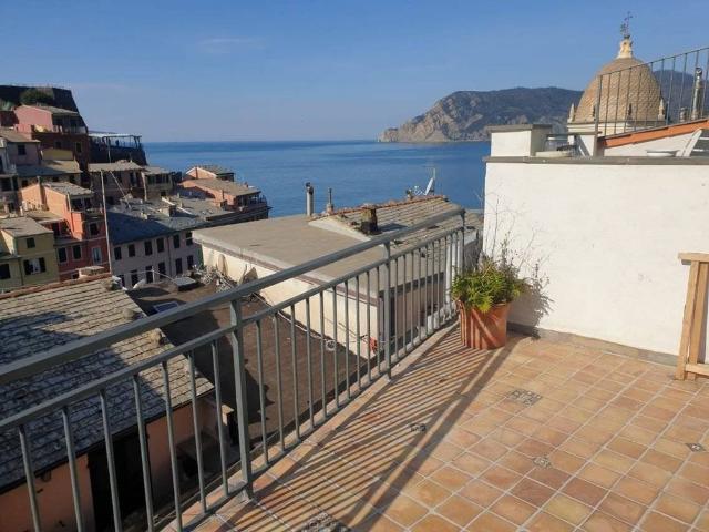 Attico di prestigio di 100 mq in vendita Via Ettore Vernazza, Vernazza, Liguria