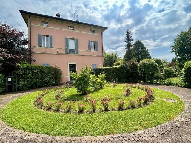 Attico di prestigio di 254 mq in vendita Via Carlo Jussi, 116, San Lazzaro di Savena, Emilia Romagna