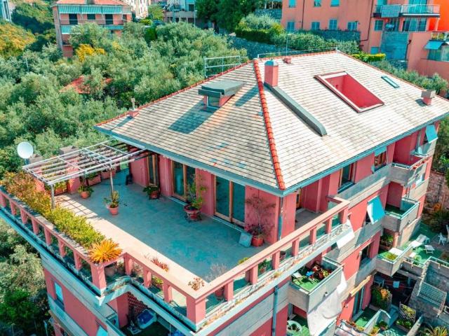 Attico di prestigio di 300 mq in vendita Corso Europa, 1264, Genova, Liguria