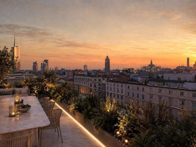 Attico di prestigio di 428 mq in vendita Via Varese, 21, Milano, Lombardia