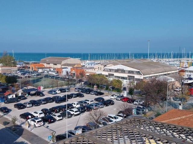 Attico di prestigio in vendita Civitanova Marche, Italia