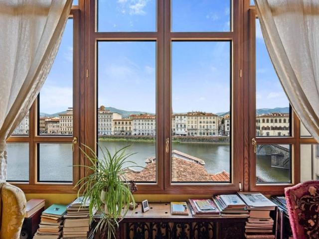 Attico di prestigio in vendita Lungarno Soderini, 15, Firenze, Toscana