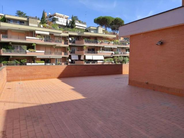 Attico di prestigio in vendita Via della Mendola, Roma, Lazio