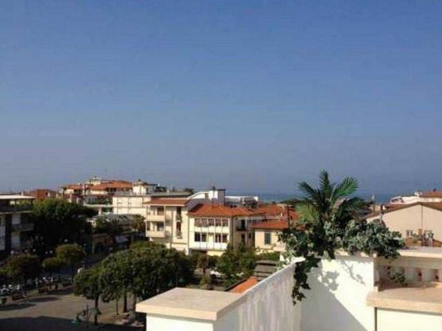 Attico di prestigio in vendita Via Stagi Stagio, 29, Forte dei Marmi, Lucca, Toscana