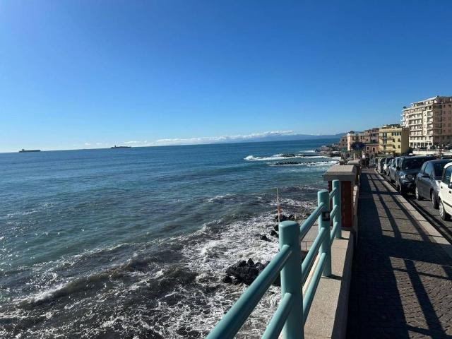 Attico di prestigio in vendita Via Tancredi Marchisio, Genova, Liguria