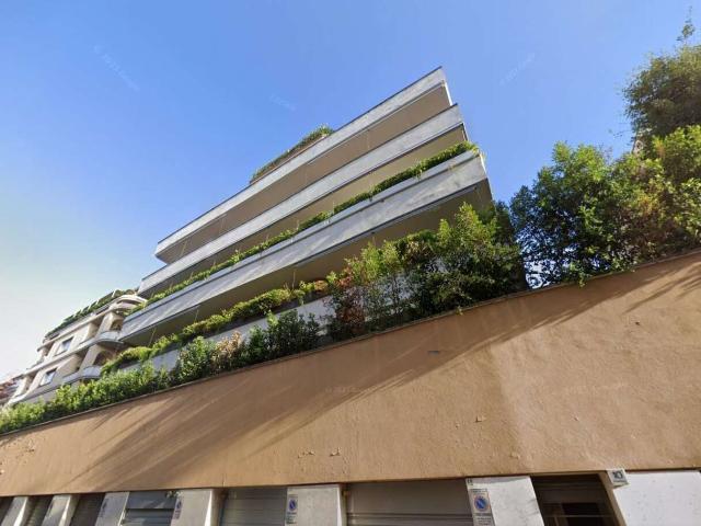 ATTICO in AFFITTO a ROMA PARIOLI di 6 vani