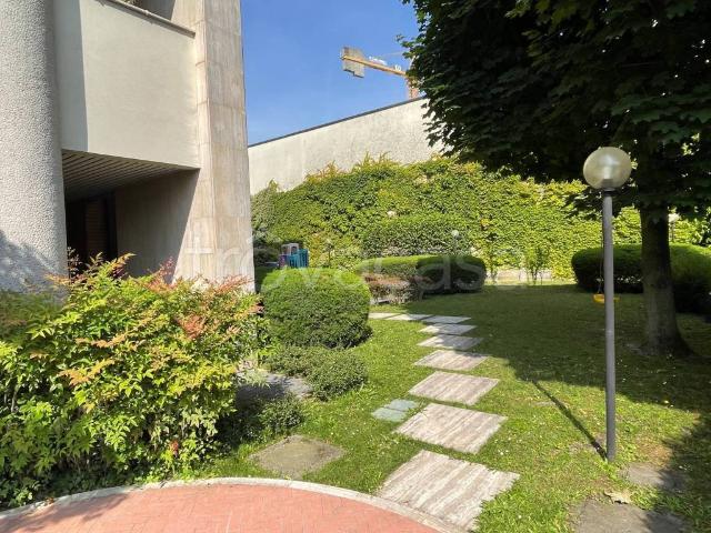 Attico in vendita a Monza, San Biagio