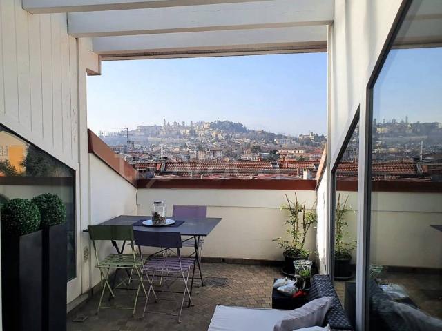 Attico in vendita a Bergamo, Borgo Palazzo