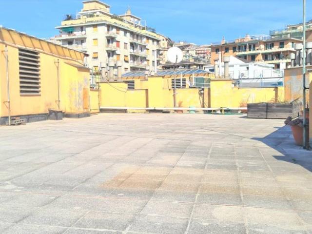 Attico in vendita a Genova