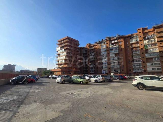 Attico in vendita a Palermo via Os. 6, Guadagna