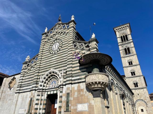 ATTICO in VENDITA a PRATO CENTRO STORICO di 5 vani