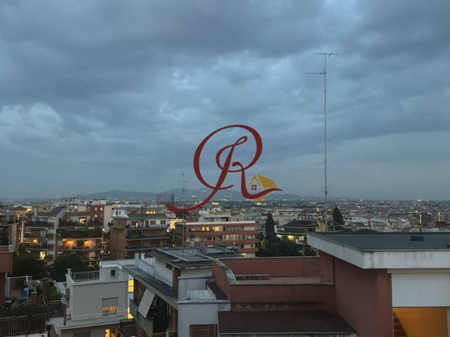Attico in vendita a Roma, Monteverde Vecchio