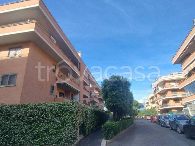 Attico in vendita a Roma via Giuseppe De Piro, 16, Ponte di Nona