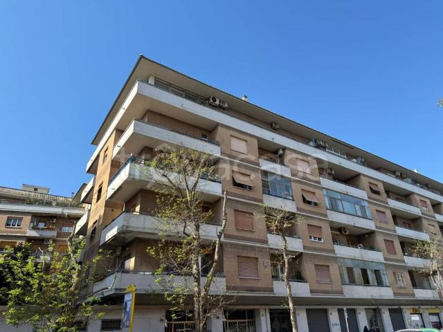 Attico in vendita a Roma viale Vasco de Gama, Ostia Ponente