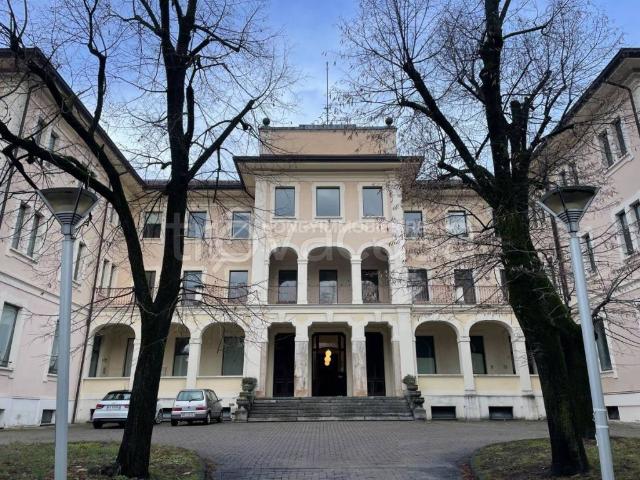 Attico in vendita a Salsomaggiore Terme, Salsomaggiore Terme