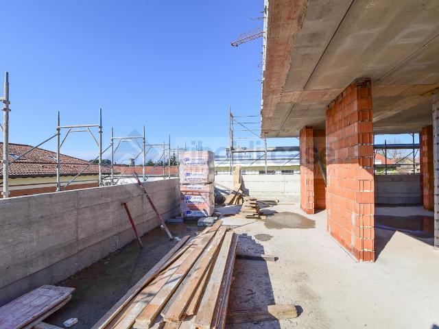 ATTICO in VENDITA a SEREGNO di 4 vani