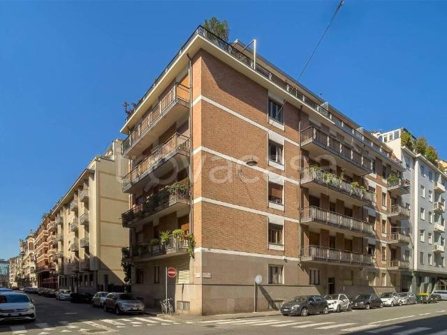 Attico in vendita a Torino via Duchessa Jolanda, 21, Cit Turin