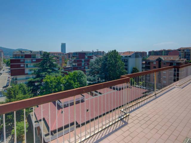 Attico in vendita a Torino, Santa Rita