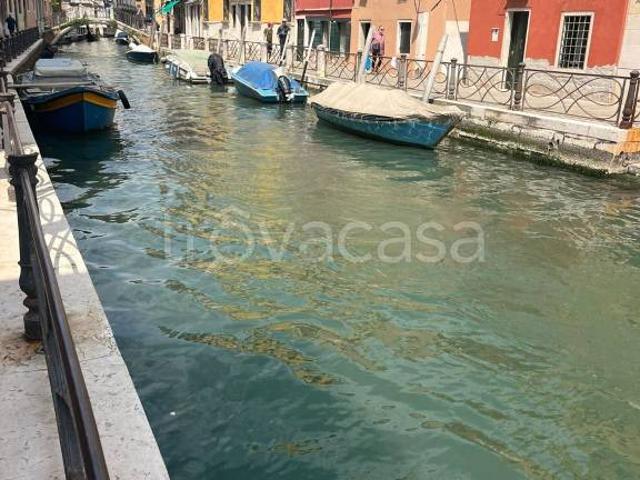 Attico in vendita a Venezia, Santa Croce