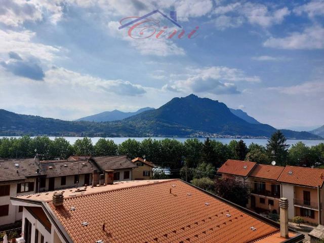 Attico in vendita a Vercurago via Lungo Lago Aldo Moro