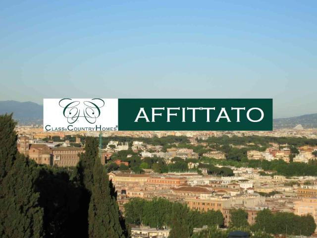 Attico Monteverde Vecchio in Affitto: un Terrazzo con Viste Spettacolari