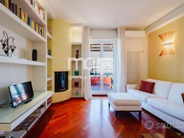 Attico / Mansarda di 85 m² con 2 locali a Sesto Sa