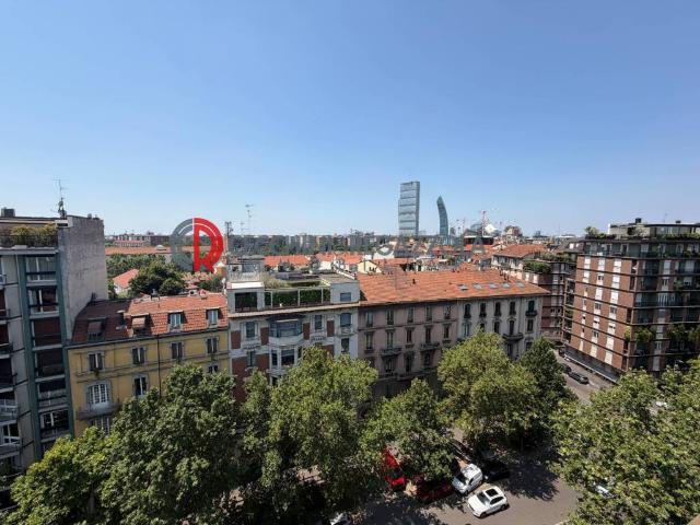 Attico / Mansarda in affitto a Milano MI