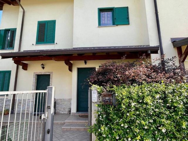 Attico / Mansarda in affitto a Morazzone VA