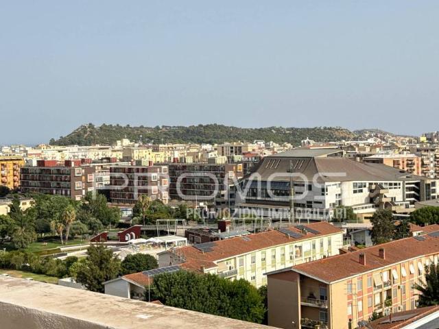 Attico / Mansarda in affitto a Cagliari CA