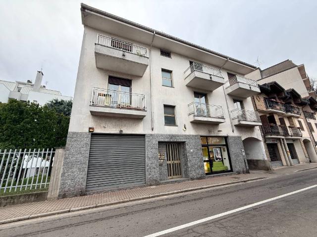 Attico / Mansarda in affitto a Caronno Pertusella VA