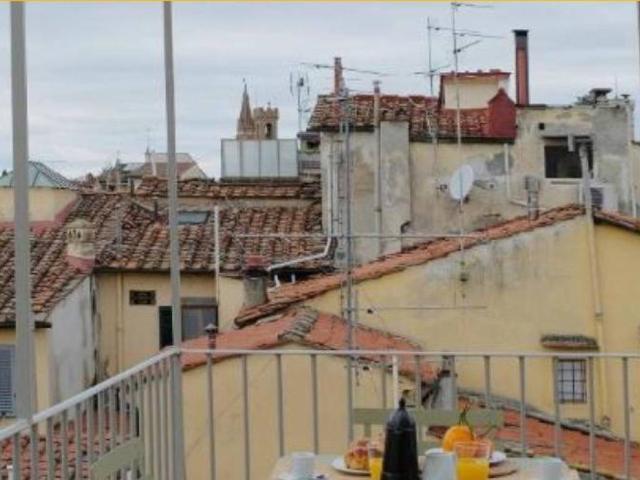 Attico / Mansarda in affitto a Firenze FI