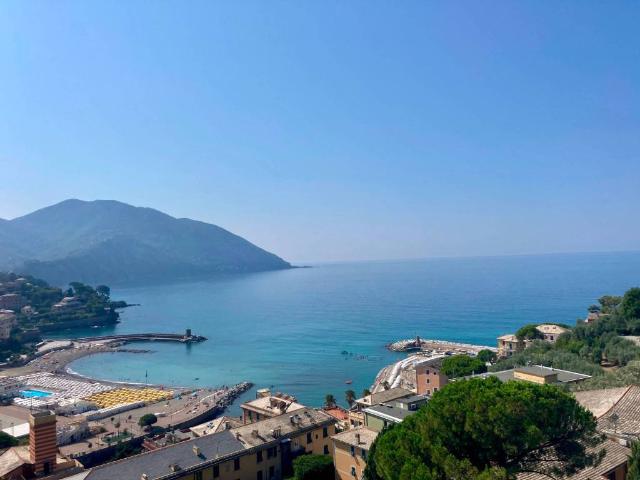 Attico / Mansarda in affitto a Recco GE